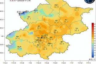 勇记：小佩顿赛后把普尔护送回了勇士更衣室 收获一路的爱意